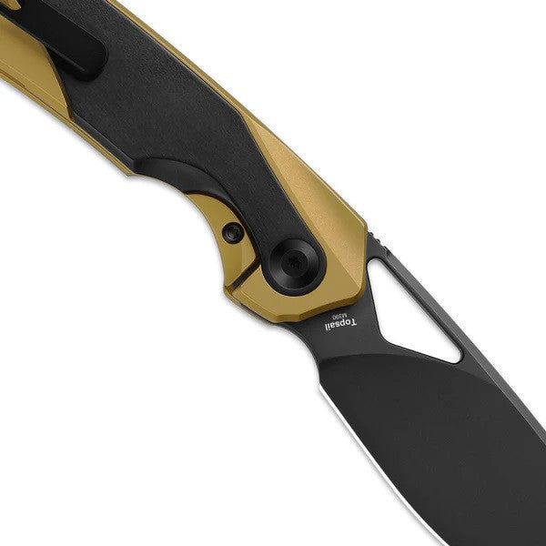 Kizer ~ Topsail