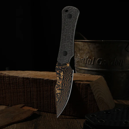 Kizer ~ Bone