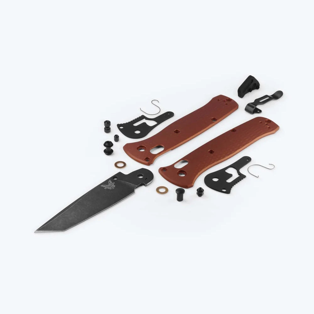 Benchmade Bailout (537BK-07): MagnaCut Tanto & Burnt Copper